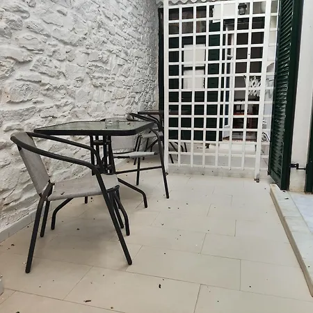 Niki Casa de hóspedes